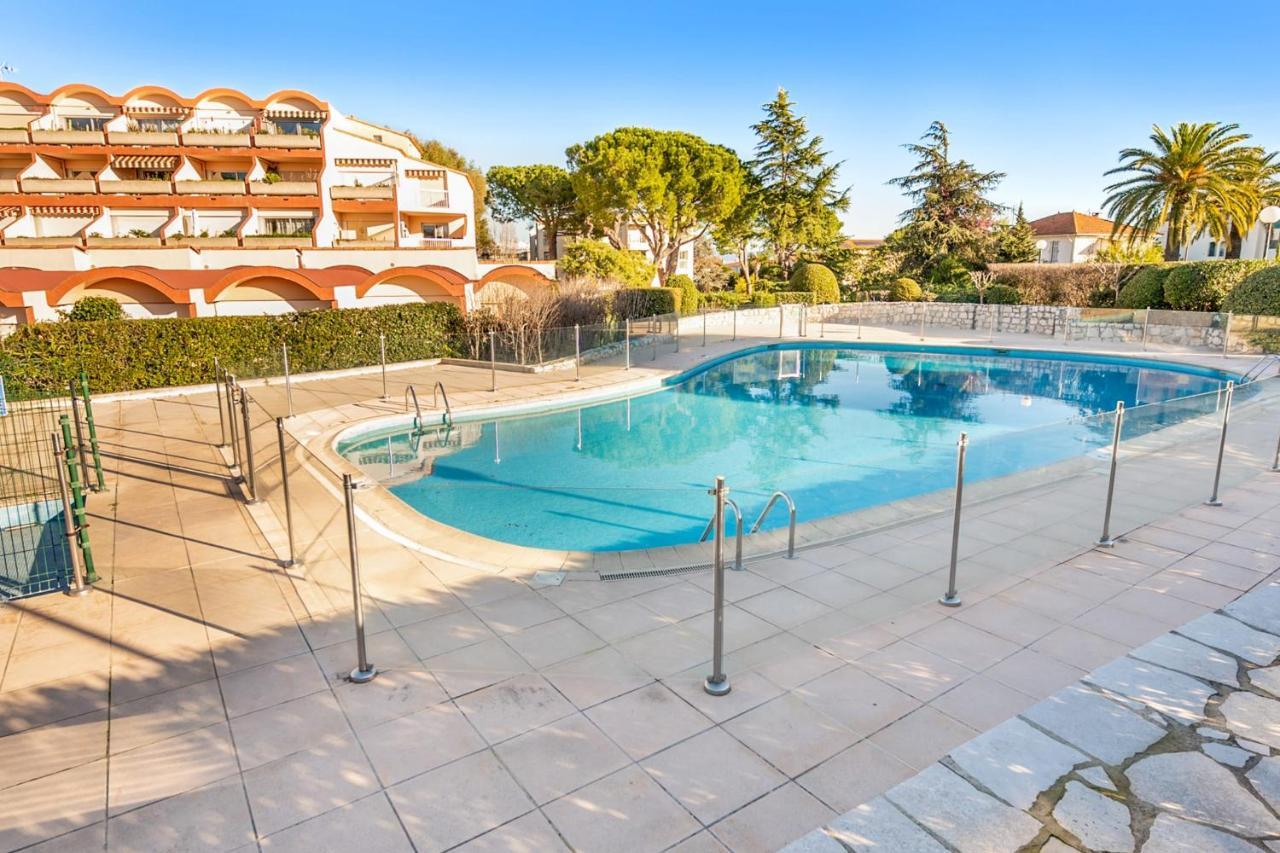 Appartement Nicilia - Welkeys Antibes Exteriér fotografie